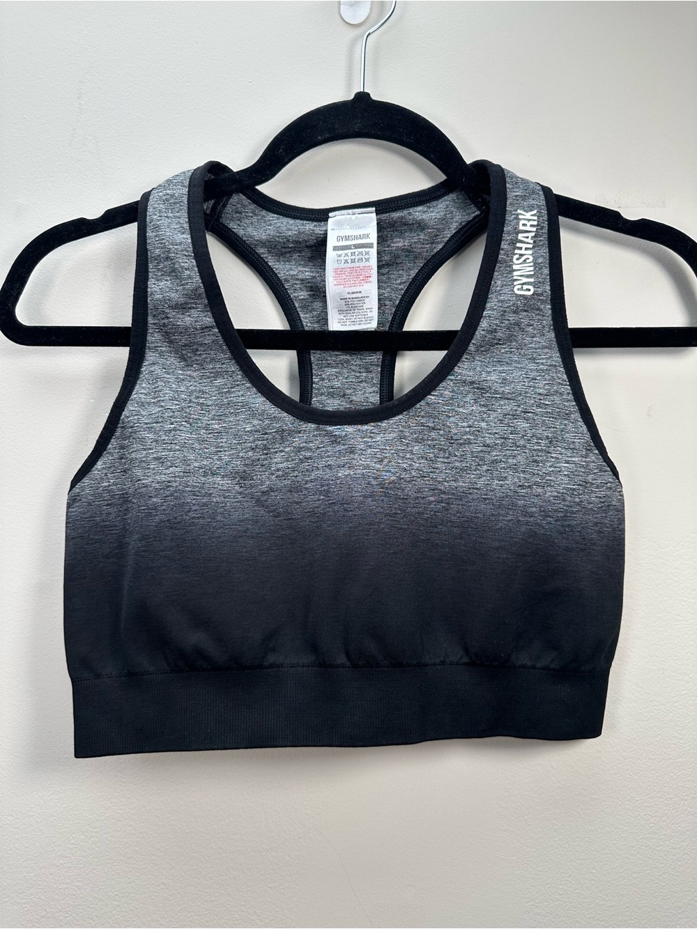 Gymshark Adapt Seamless Racerback Sports Bra, Black & Gray Ombré, Large